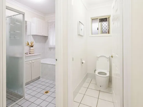 10 Solomon Crescent, Tingalpa, Qld 4173-Image