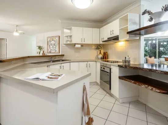 10 Solomon Crescent, Tingalpa, Qld 4173-Image