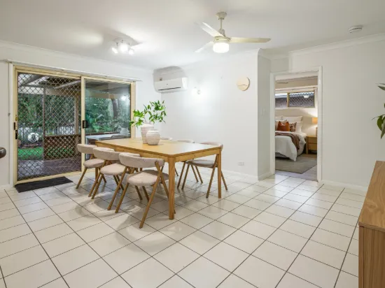 10 Solomon Crescent, Tingalpa, Qld 4173-Image