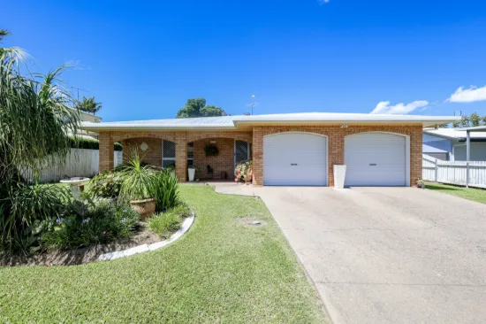 10 Strathdee Court, Ayr, Qld 4807
