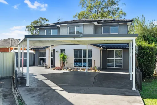 10 Stutz Place, Ingleburn, NSW 2565