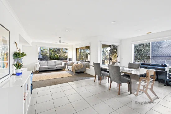 10 Sugar Gum Drive, Doreen, Vic 3754