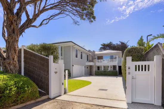 10 Sullivan Street, Sorrento, Vic 3943
