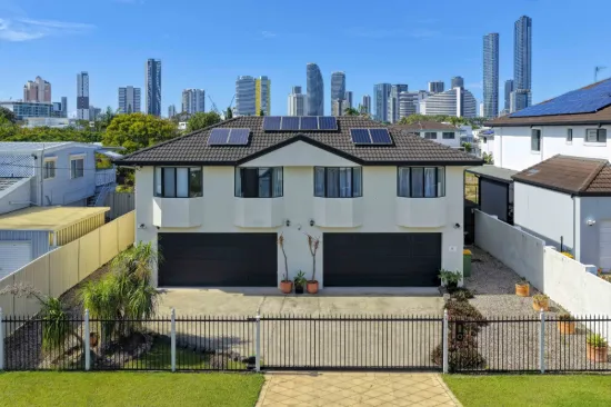 10 Summerland Key, Broadbeach Waters, Qld 4218