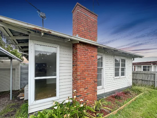 10 Tennyson Street, Norlane, Vic 3214 - For Rent