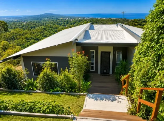 10 The Crescent, Agnes Water, Qld 4677