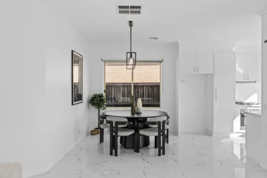 10 The Garlands, Craigieburn, Vic 3064-Image