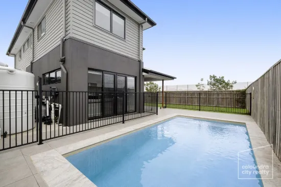 10 Titan Crescent, Banya, Qld 4551