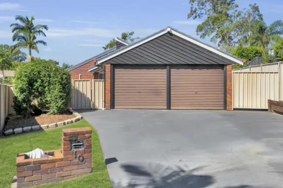 10 Trephina Close, Riverhills, Qld 4074
