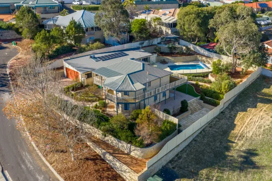 10 Trinity Rise, College Grove, WA 6230