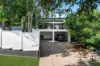 10 Tugulawa Street, Balmoral, Qld 4171