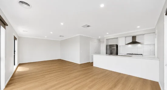 10  Turkey Rd, Tarneit, Vic 3029