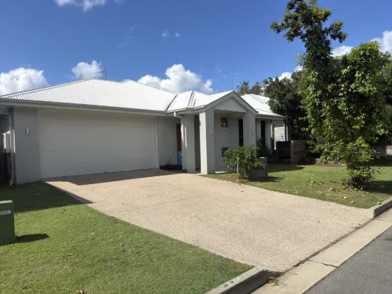 10 Velox Circuit, Upper Coomera, Qld 4209