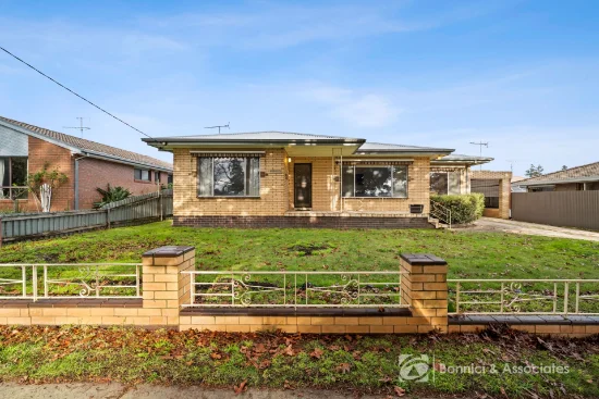 10 Victoria Road, Beechworth, Vic 3747