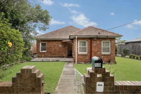 10 Violet Avenue, Forestville, NSW 2087