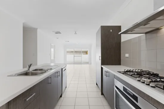 10 Walden Street, Wellard, WA 6170