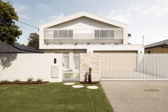10 Wentworth Parade, Golden Beach, Qld 4551