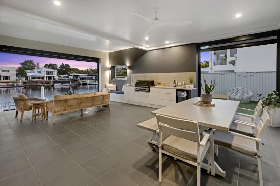 10 Westholme Circuit, Pelican Waters, Qld 4551