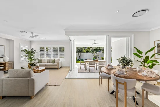 10 White Beech Road, Noosa Heads, Qld 4567