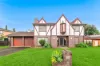 10 Whitehall Street, MacGregor, Qld 4109