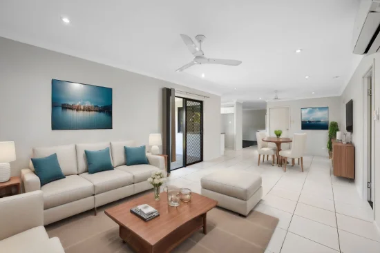 10 Whitehaven Way, Mount Low, Qld 4818