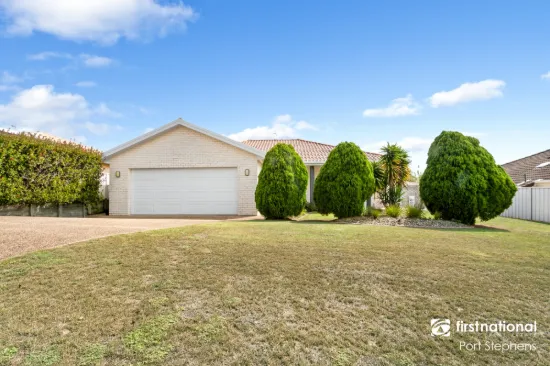 10 Whiting Place, Corlette, NSW 2315