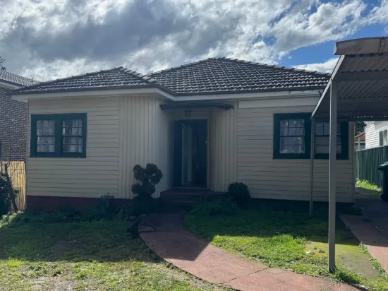 10 William Road, Riverwood NSW 2210-Image
