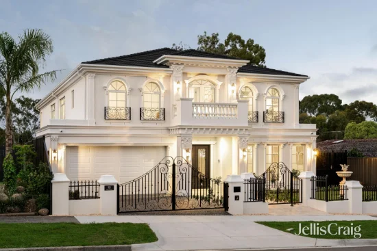 10 Wilton Crescent, Wheelers Hill, Vic 3150 - For Sale