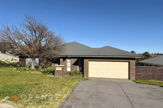 10 Windamingle Place, Orange, NSW 2800