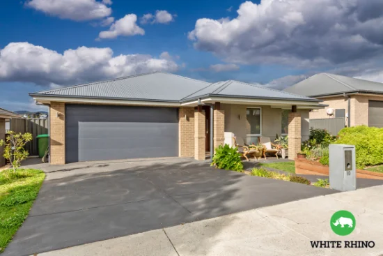 10 Wingrave Street, Googong, NSW 2620