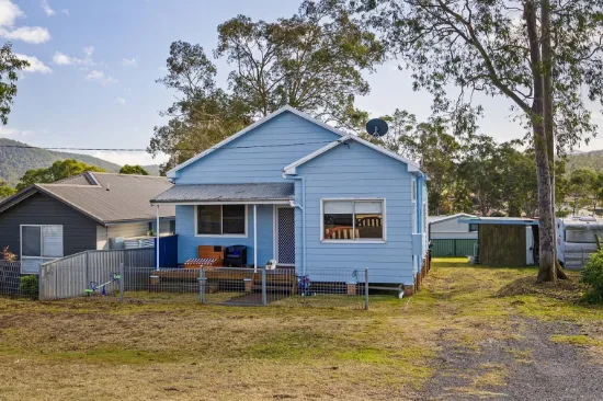 10 Wollombi Road, Millfield, NSW 2325