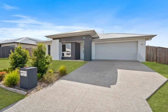 10 Woodruff Crescent, Nikenbah, Qld 4655