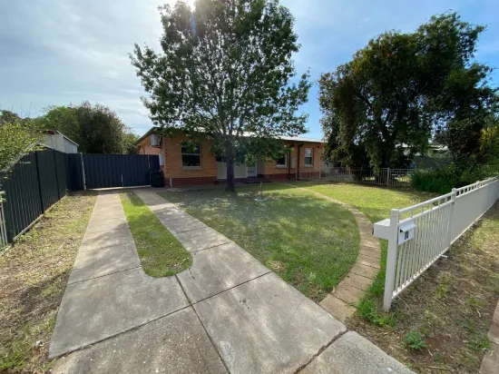 10 Wootton Street, Davoren Park, SA 5113
