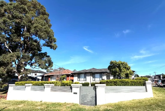 10 Yanco St, Merrylands, NSW 2160