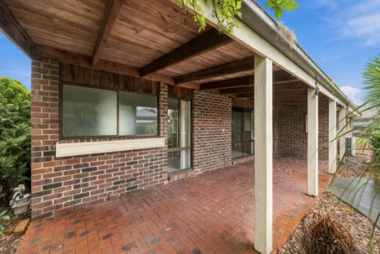 10 Yvette Close, Sale, Vic 3850 - For Rent