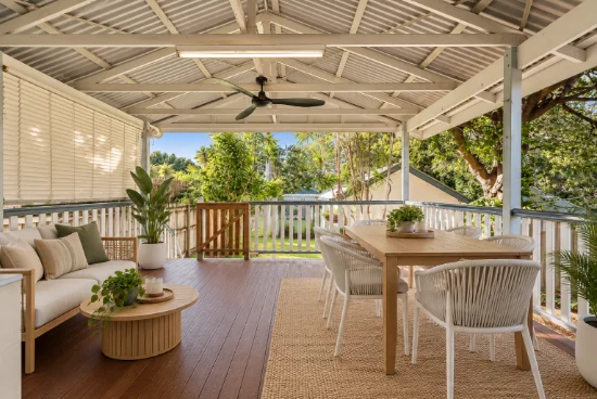 100 Algoori Street, Morningside, Qld 4170