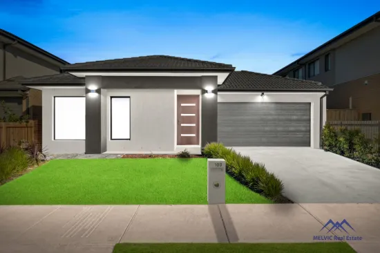 100 Burnbank Parade, Clyde North, Vic 3978