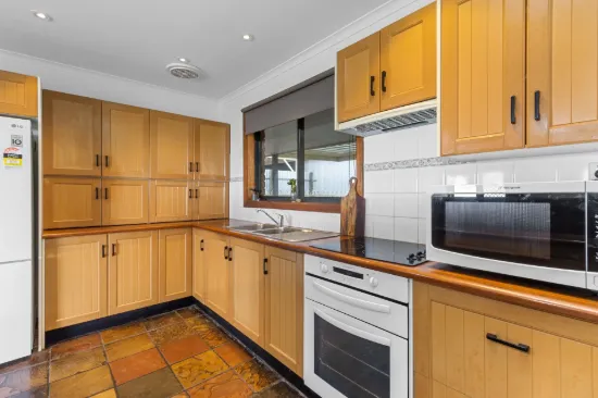 100 Esplanade, Point Turton, SA 5575-Image