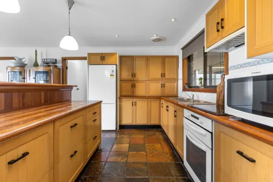 100 Esplanade, Point Turton, SA 5575-Image