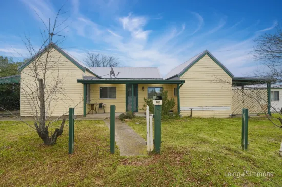 100 Golgotha Street, Armidale, NSW 2350