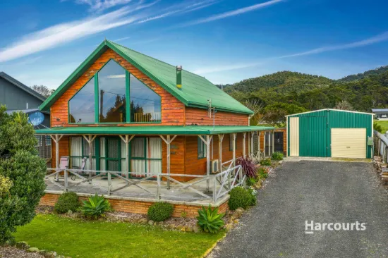100 Irby Boulevard, Sisters Beach, Tas 7321