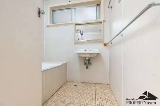 100 Kenny Crescent, Rangeway, WA 6530-Image