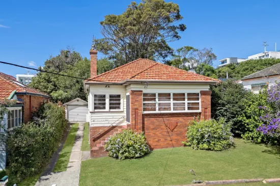 100 Merewether Street, Merewether, NSW 2291