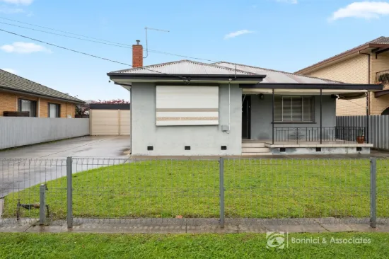 100 Mitchell Street, Wodonga, Vic 3690