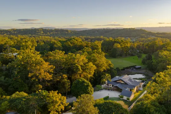 100 Rainforest Road, Chevallum, Qld 4555