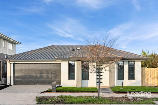 100 Rosenthal Boulevard, Sunbury, Vic 3429