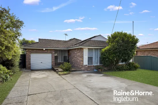 100 Saywell Road, Macquarie Fields, NSW 2564