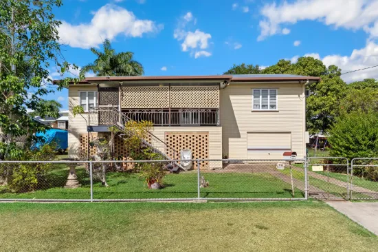 100 Sharples Street, Berserker, Qld 4701