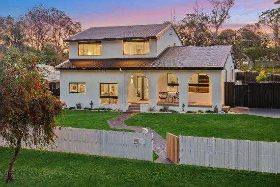 100 Sunrise Avenue, Halekulani, NSW 2262