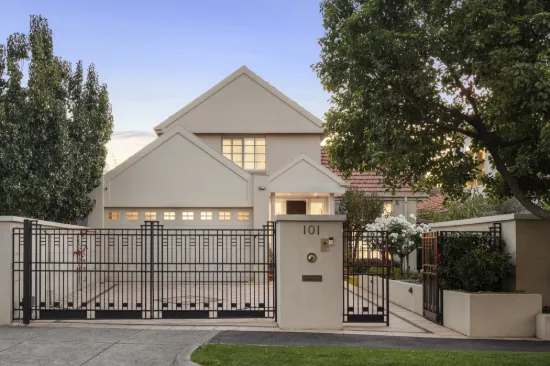 101 Roslyn Street, Brighton, Vic 3186